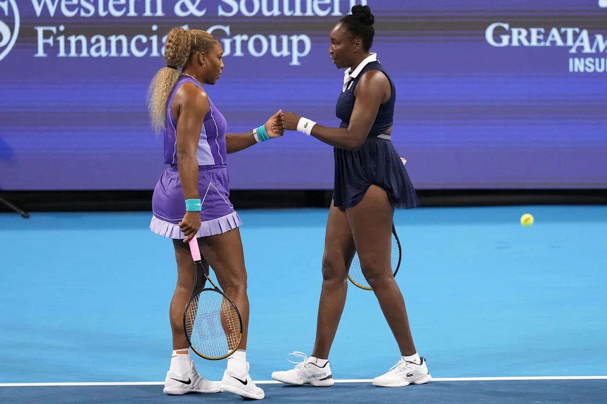 Venus and Serena Williams Fall in Cincinnati Open First Round