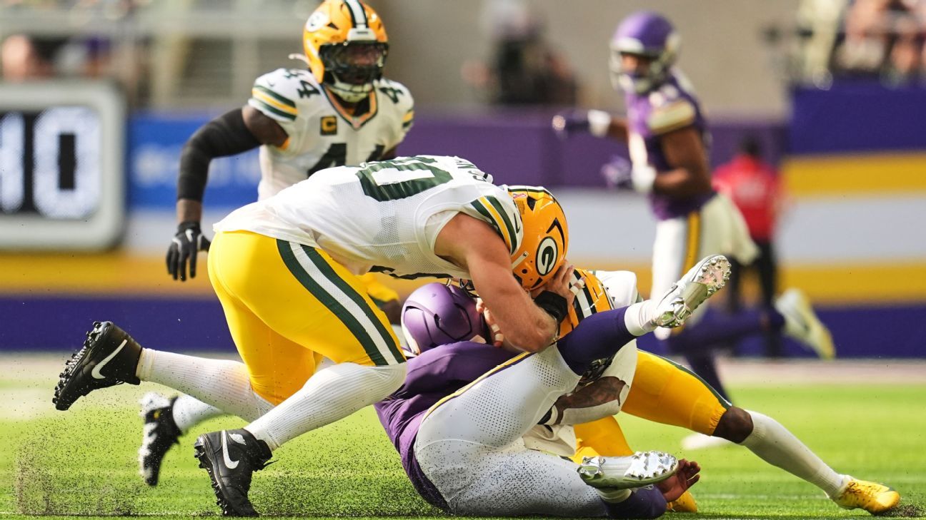 Vikings' O'Connell Defends Packers' Hit on Murray