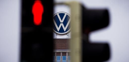 Volkswagen kappt Gewinnprognose für 2026 – Aktienkurs sinkt deutlich