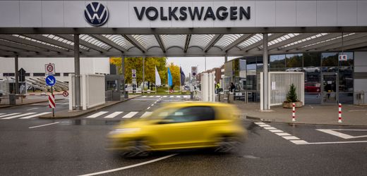 Volkswagen meldet Milliardenverlust im dritten Quartal, Porsche-Abschreibung und China-Geschäft belasten Konzern