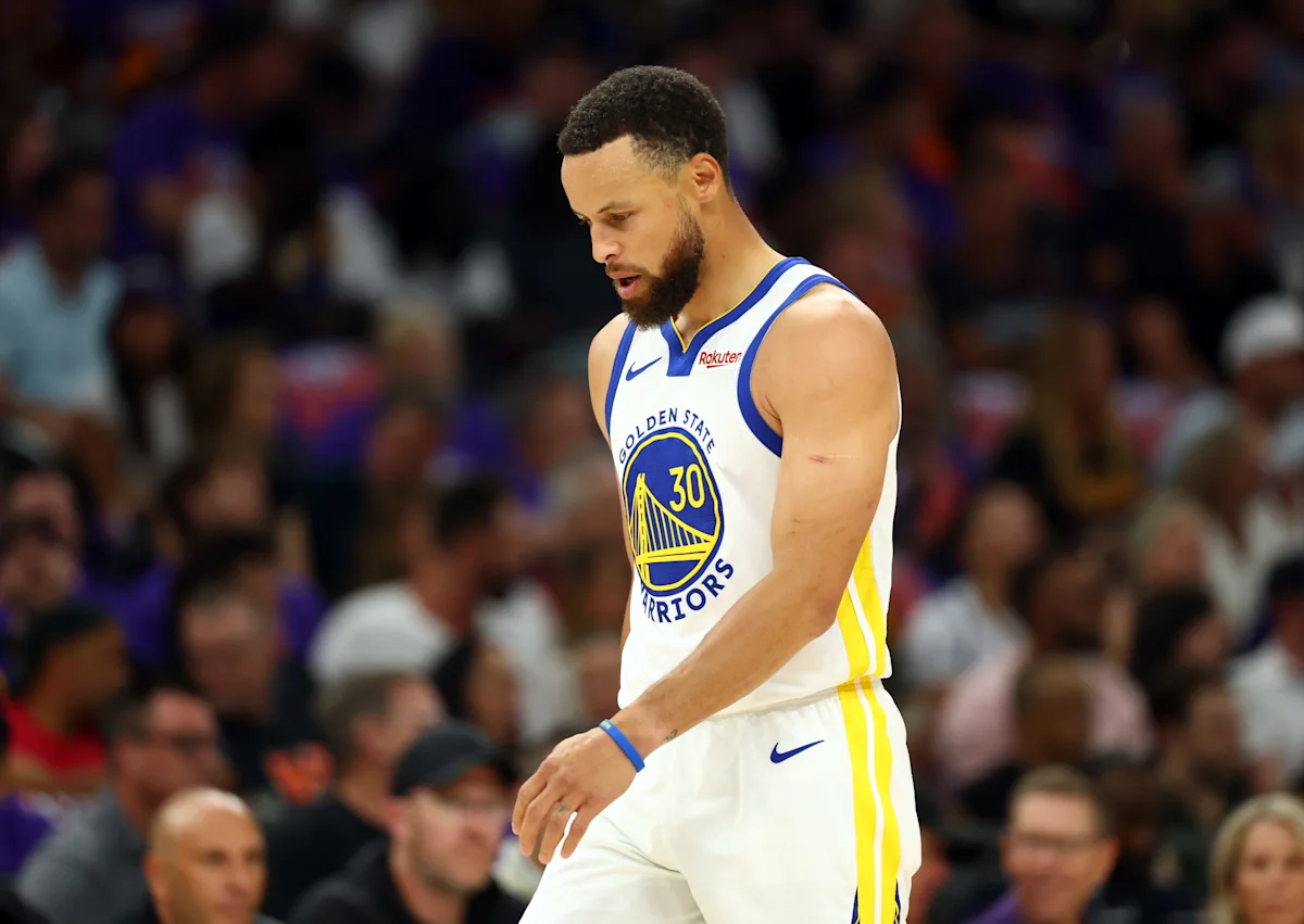 Генералният мениджър на Warriors обсъжда бъдещето на Стивън Къри в отбора