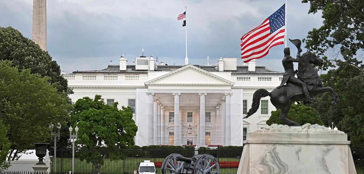 Weißes Haus entzieht CNN, MS NOW und Politico den Zugang