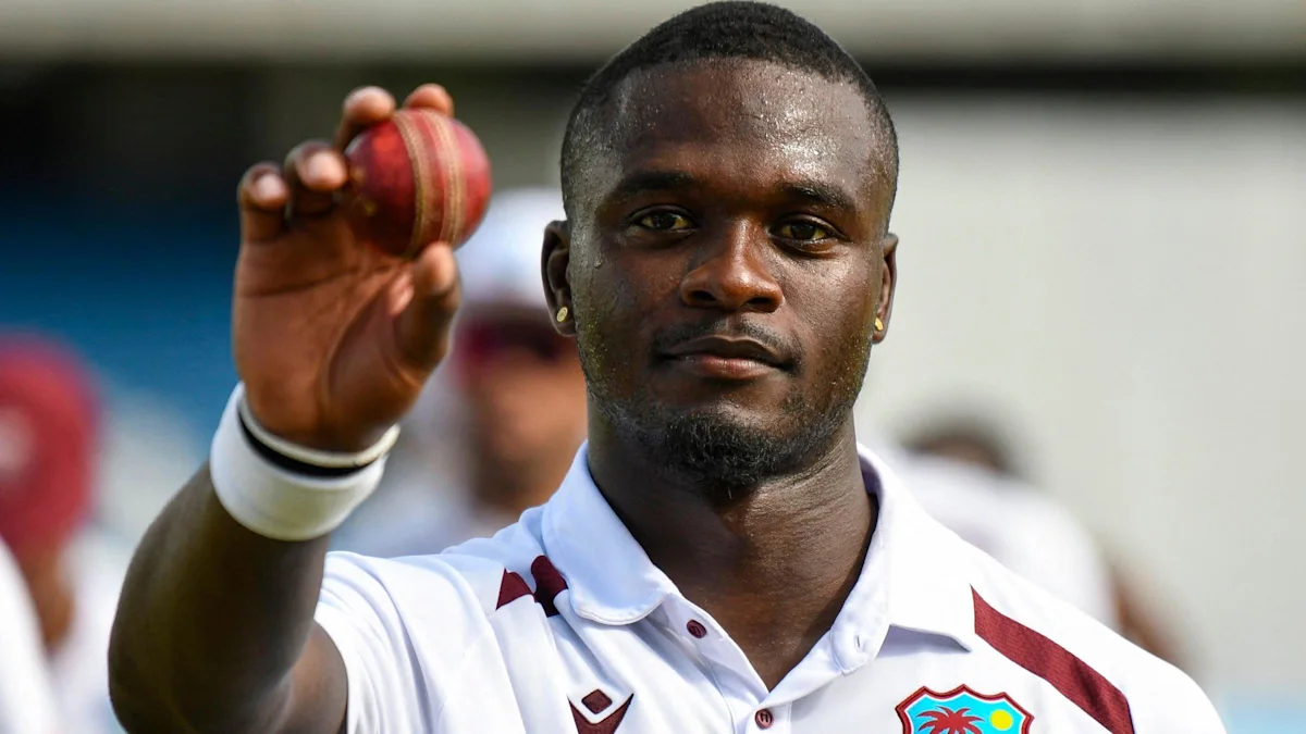 West Indies Defeat Pakistan in First Test, Honor Sobers