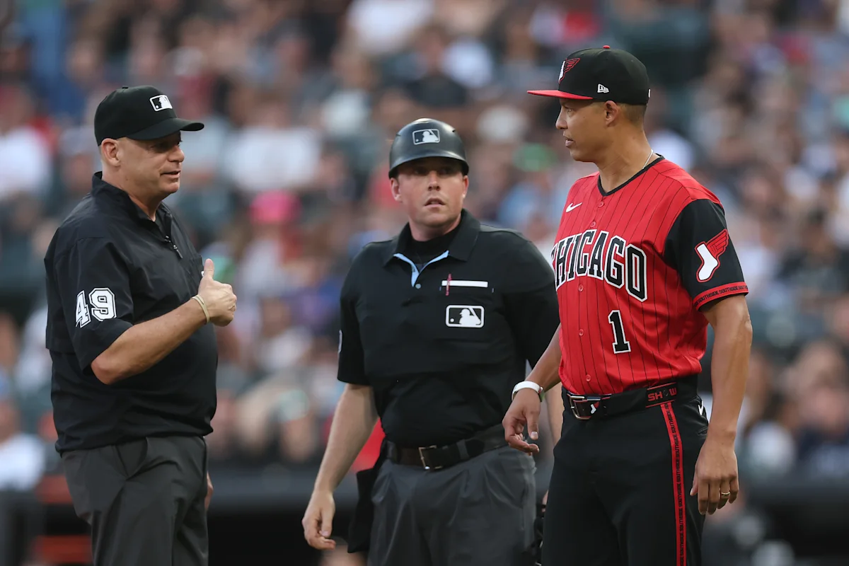White Sox Pitcher Removed After One Out Due to Manager’s Error