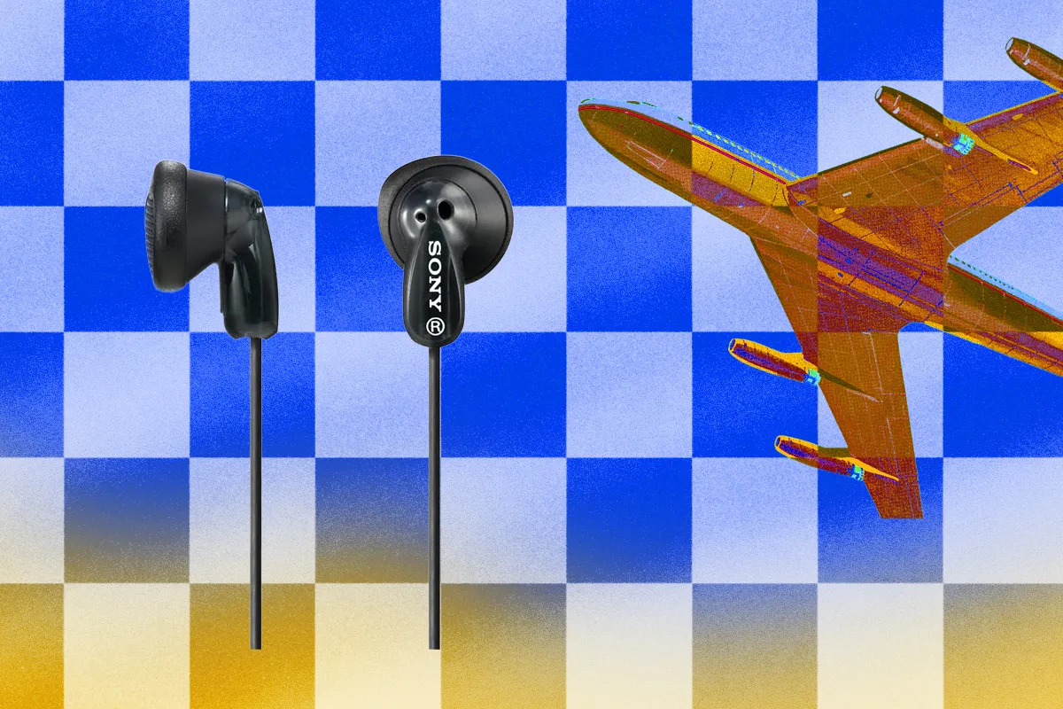 Wired Advises Travelers to Pack Cheap Wired Headphones as a Backup
