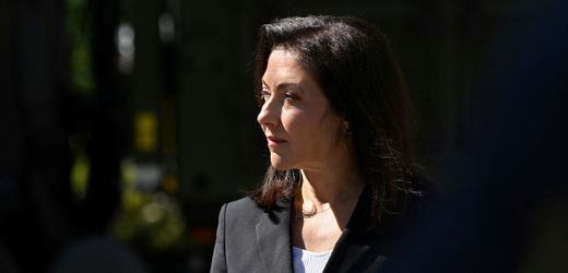 Wirtschaftsministerin Reiche bleibt im Amt trotz wachsender Kritik