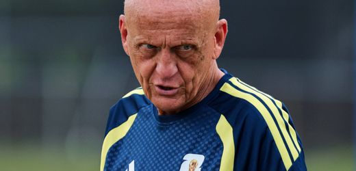 WM 2026: Schiedsrichterchef Collina weist ägyptische Vorwürfe zurück und Zuschauerzahlen sinken