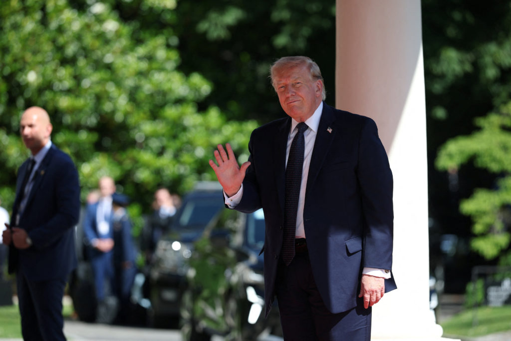World Leaders Gather at G7 Summit in Evian-les-Bains, France