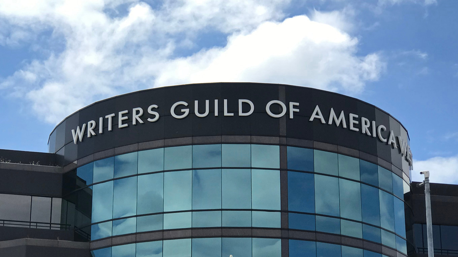Writers Guild Sues to Block $111 Billion Paramount-Warner Bros. Merger
