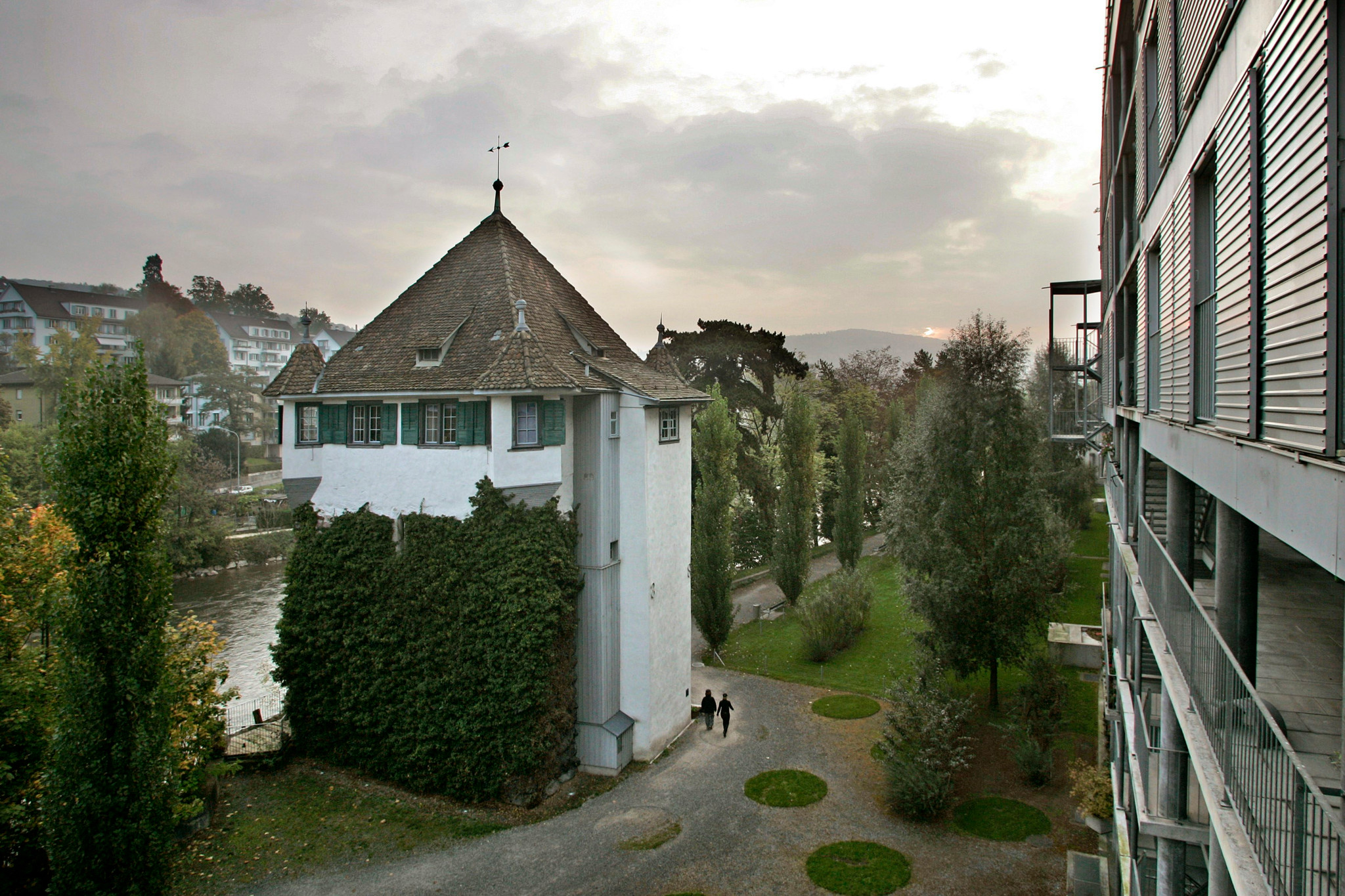 Zürcher Hardturm war eine Burganlage, nicht nur ein Türmchen