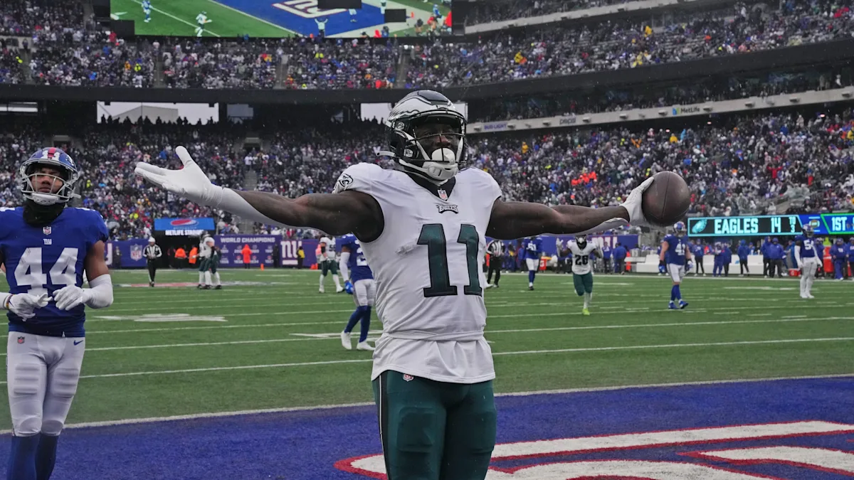 A.J. Brown Addresses Intent Behind Public Comments on Teammates
