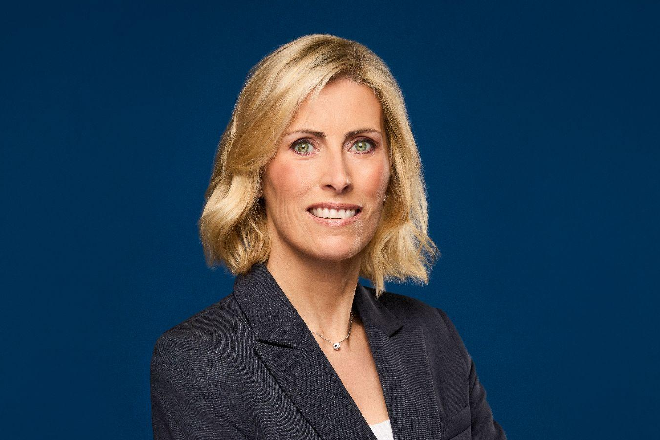 CBS News Ousts '60 Minutes' Executive Producers and Correspondents