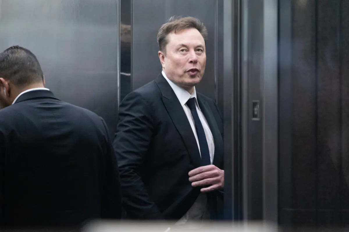 Musk Reframes xAI-Anthropic Deal as Short-Term Despite S-1 Filing